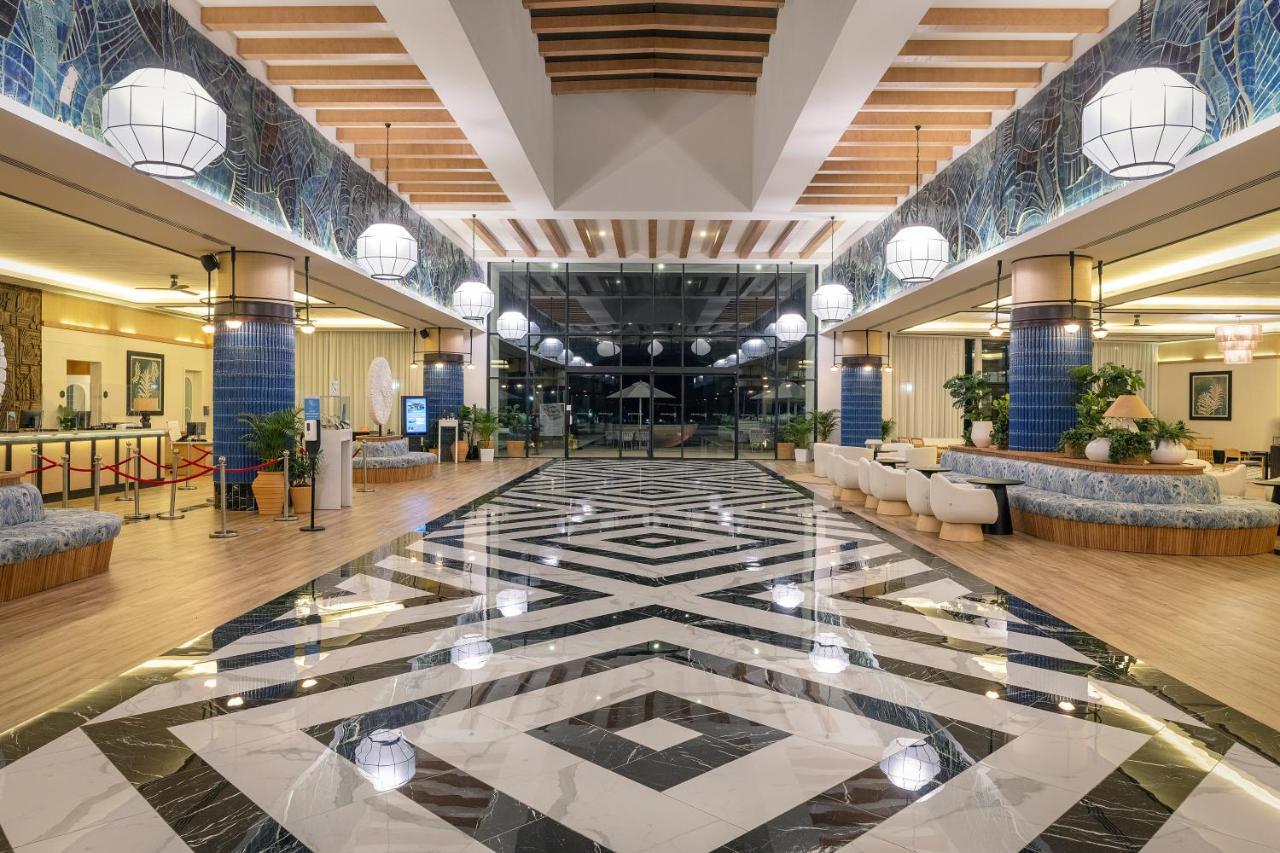 Ocean Eden Bay - All Inclusive Spring Rises Exteriör bild Lobby