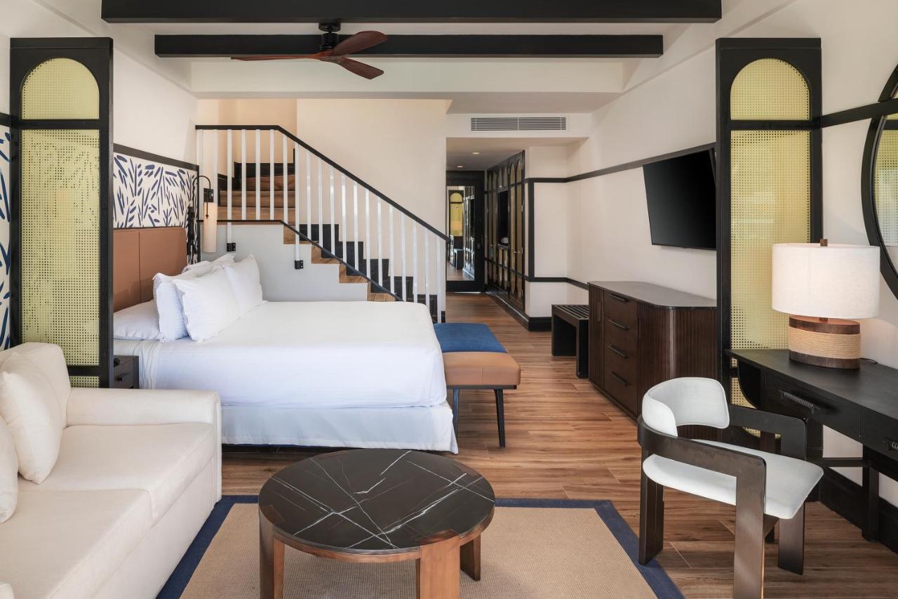 Ocean Eden Bay - All Inclusive Spring Rises Exteriör bild A suite at the hotel