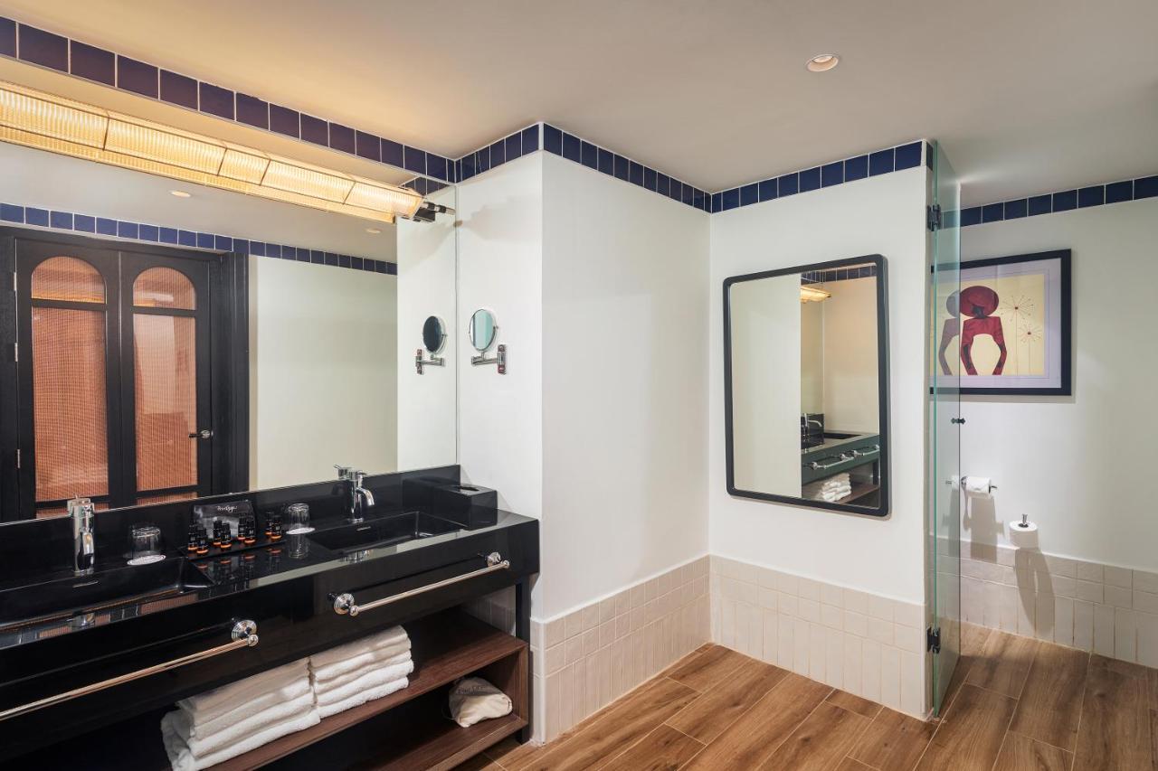 Ocean Eden Bay - All Inclusive Spring Rises Exteriör bild Bathroom