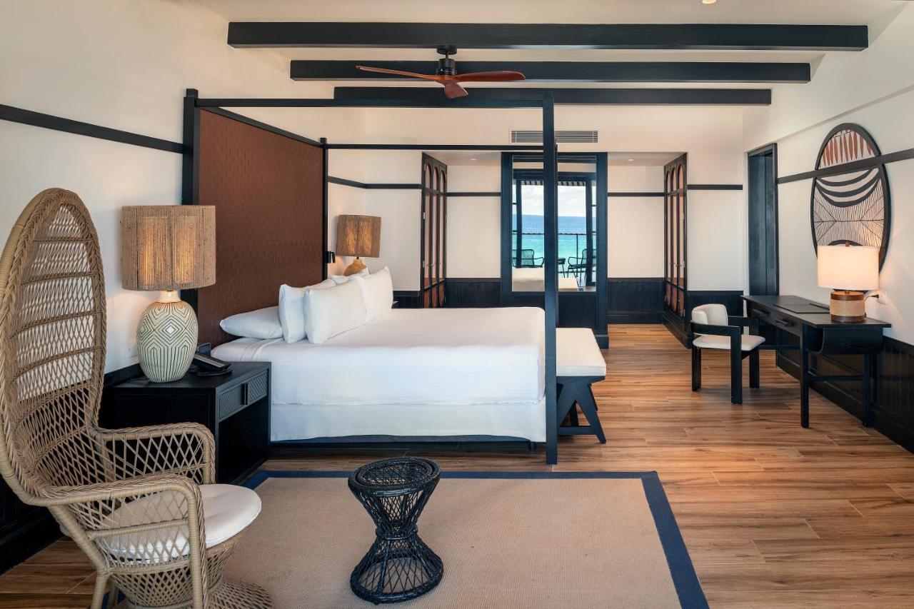 Ocean Eden Bay - All Inclusive Spring Rises Exteriör bild A bedroom at the hotel