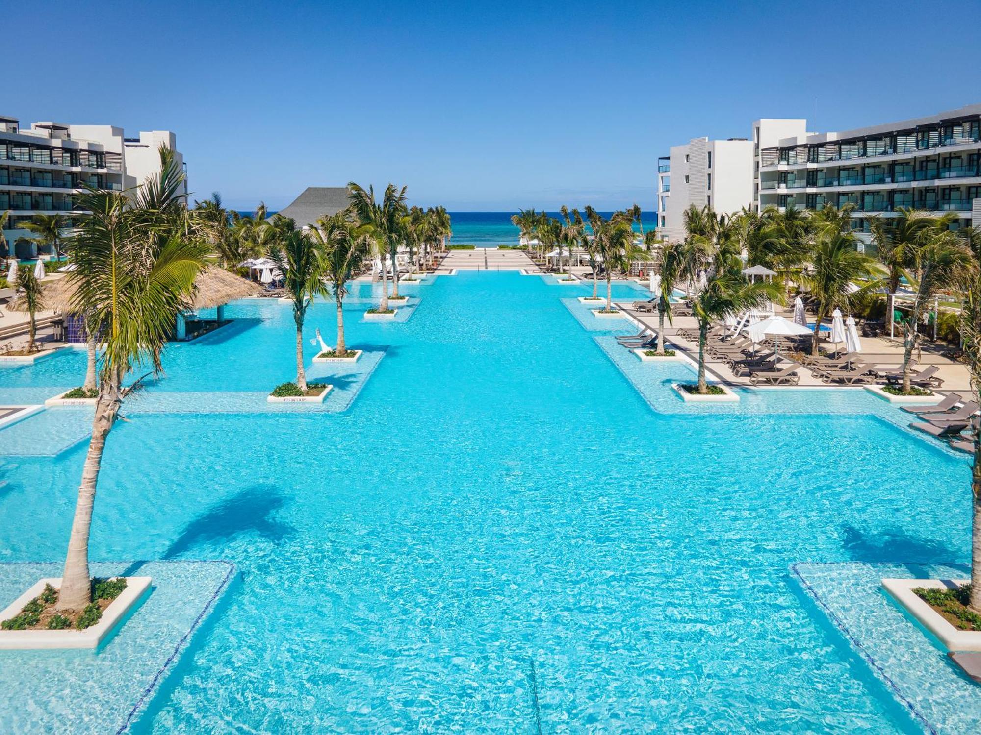 Ocean Eden Bay - All Inclusive Spring Rises Exteriör bild The Grand at Moon Palace