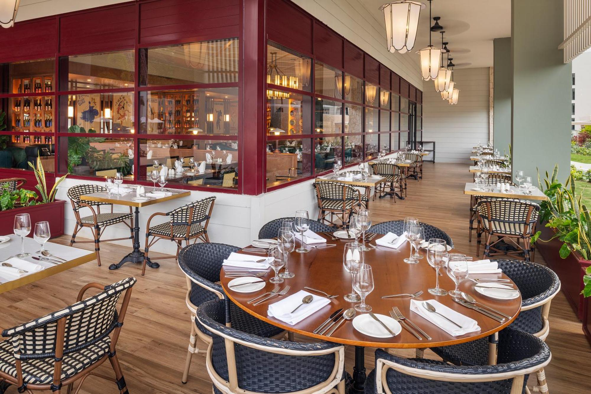 Ocean Eden Bay - All Inclusive Spring Rises Exteriör bild The restaurant
